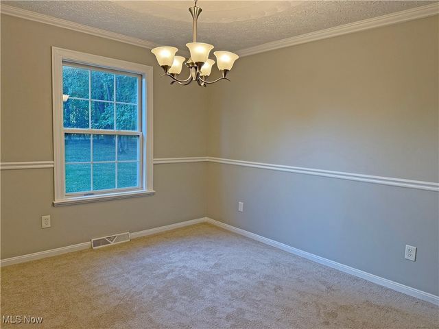 1050 Oak Street, Medina, OH 44256