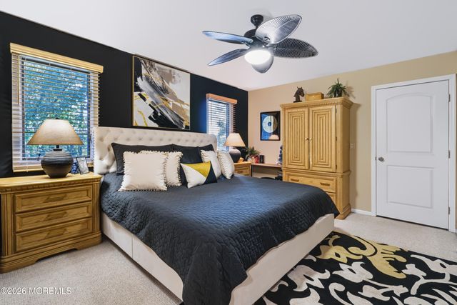 1112 Lighthouse Lane, Toms River, NJ 08753
