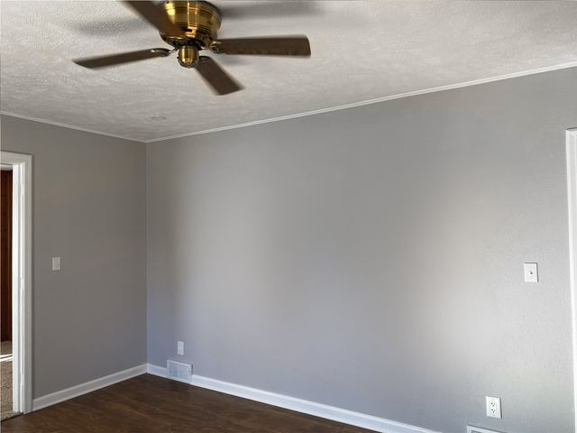 2219 Barton Boulevard, Rockford, IL 61103