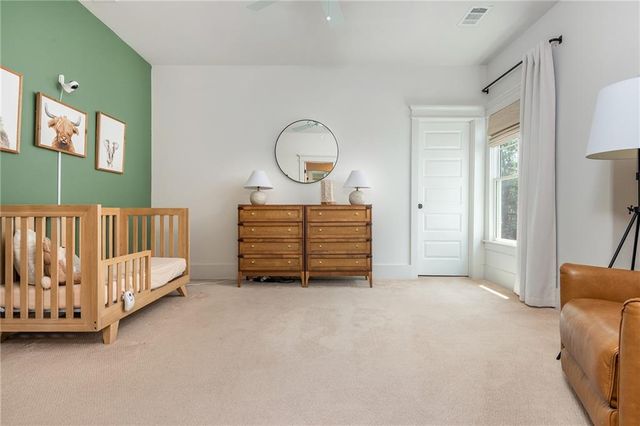 1264 Hayes Drive SE, Smyrna, GA 30080