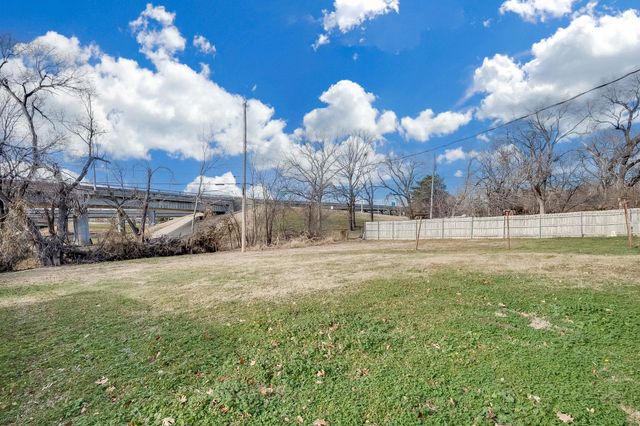 1315 N PENNSYLVANIA, Wichita, KS 67214