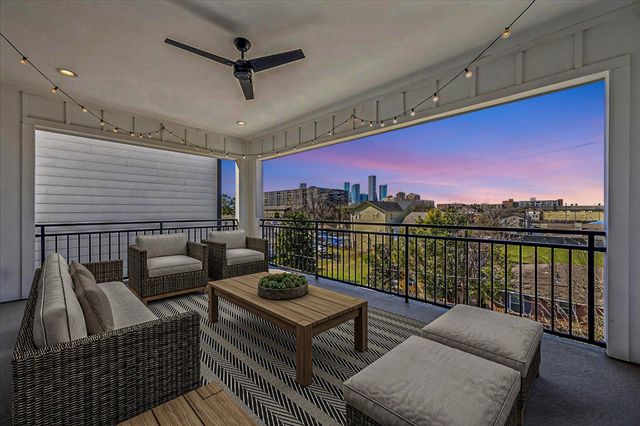 414 N Live Oak Street A, Houston, TX 77003