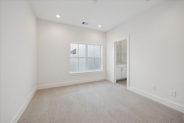 414 N Live Oak Street A, Houston, TX 77003