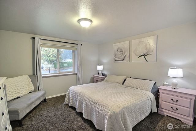 14512 2nd Avenue E, Tacoma, WA 98445