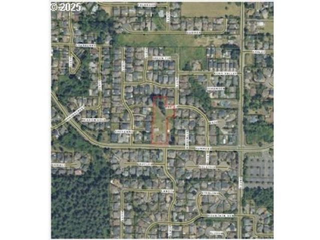 11885 Se SUMMERS Ln, Clackamas, OR 97015