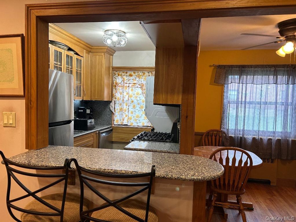 17-06 201st Street 2-103, Bayside, NY 11360 — photo 3