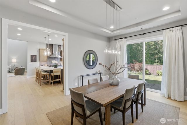 24309 NE 24th Street, Sammamish, WA 98074