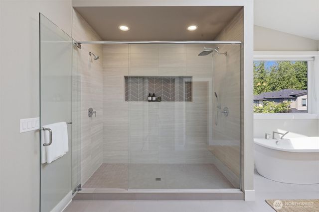 24309 NE 24th Street, Sammamish, WA 98074