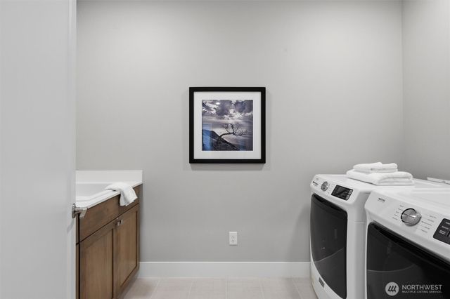 24309 NE 24th Street, Sammamish, WA 98074