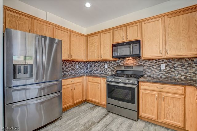 9682 Lightheart Avenue, Las Vegas, NV 89148
