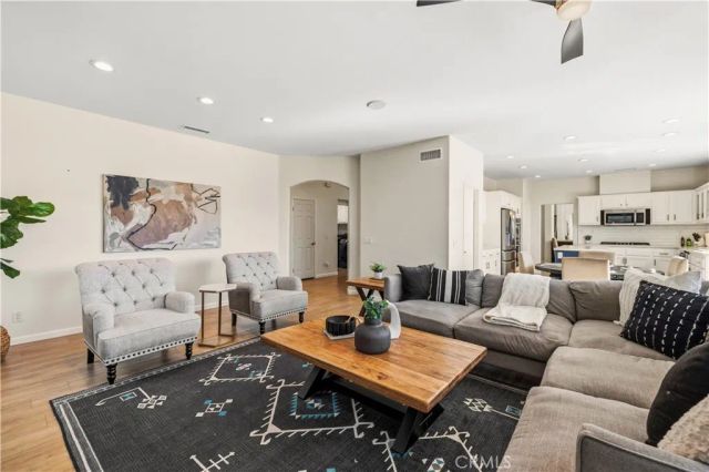 26451 Puffin Place, Canyon Country, CA 91387