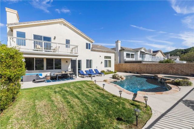 26451 Puffin Place, Canyon Country, CA 91387