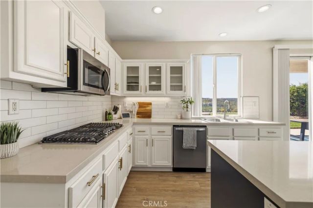 26451 Puffin Place, Canyon Country, CA 91387