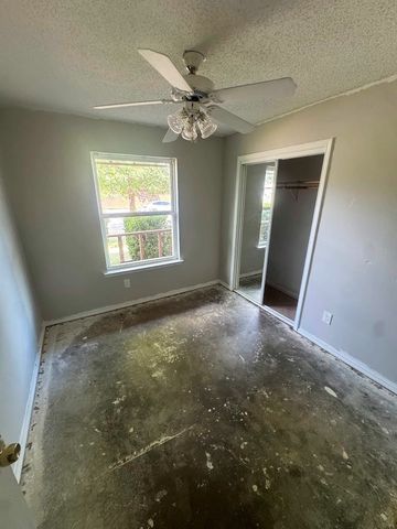 7204 Ridge Road, Fort Worth, TX 76133
