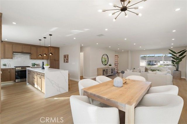 534 E Hoover, Orange, CA 92867