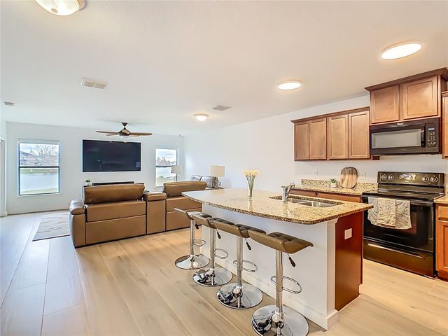 5855 GREAT SALT COURT, Lakeland, FL 33805