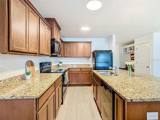 5855 GREAT SALT COURT, Lakeland, FL 33805