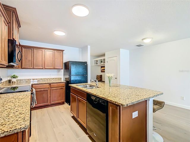 5855 GREAT SALT COURT, Lakeland, FL 33805