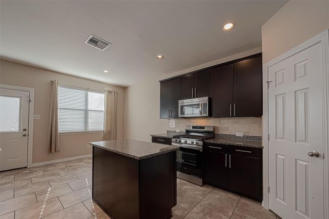 15923 Eldora Springs Court, Houston, TX 77070
