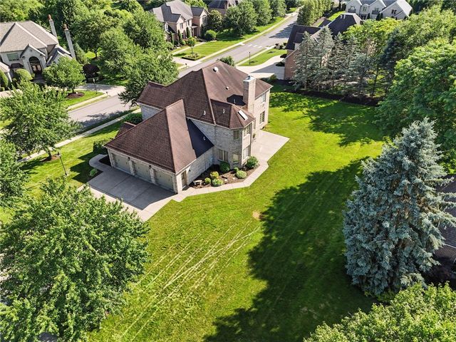 4020 Muirfield Drive, Collier Twp, PA 15142