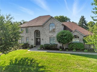 4020 Muirfield Drive, Collier Twp, PA 15142