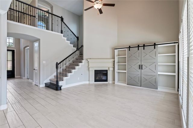 2328 Majestic Fairway Lane, League City, TX 77573