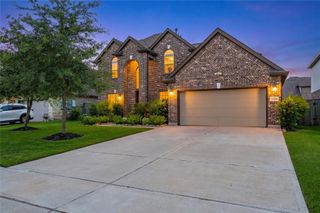 2328 Majestic Fairway Lane, League City, TX 77573