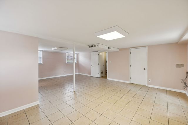 215 Heights Ave, Tullahoma, TN 37388