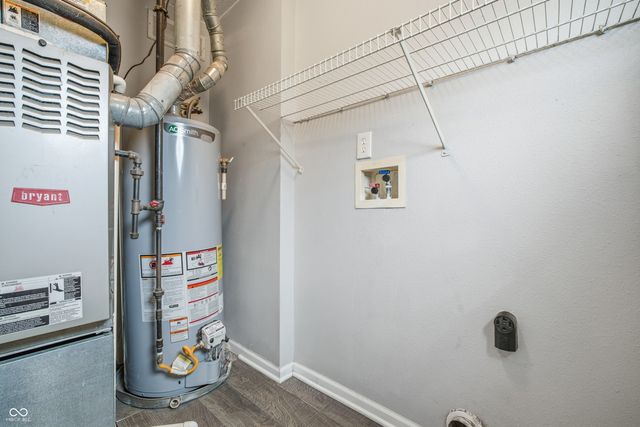 1341 Lake Meadow Drive, Indianapolis, IN 46217