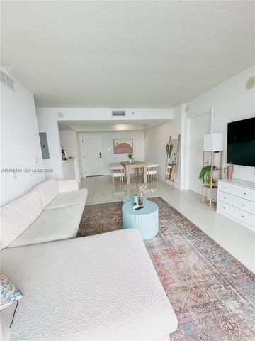 1861 NW S River Dr 1501, Miami, FL 33125