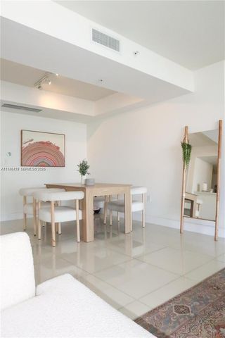 1861 NW S River Dr 1501, Miami, FL 33125