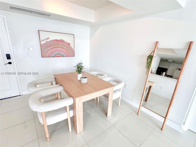 1861 NW S River Dr 1501, Miami, FL 33125