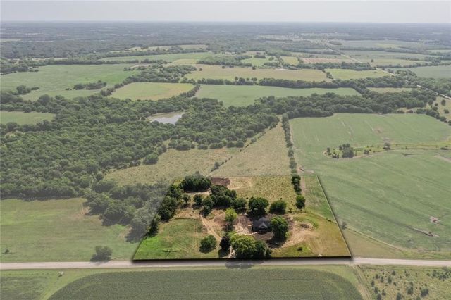 3559 Delaware Road, Pomona, KS 66076