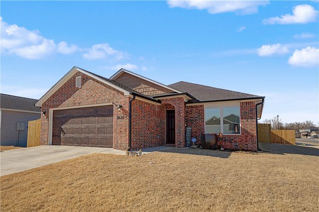 2622 Meramec Street, Fayetteville, AR 72701