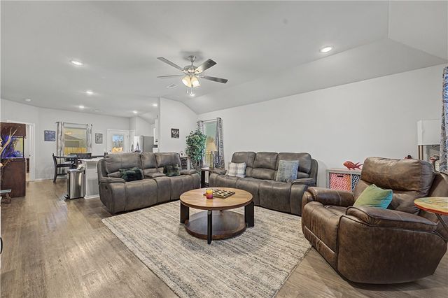 2622 Meramec Street, Fayetteville, AR 72701