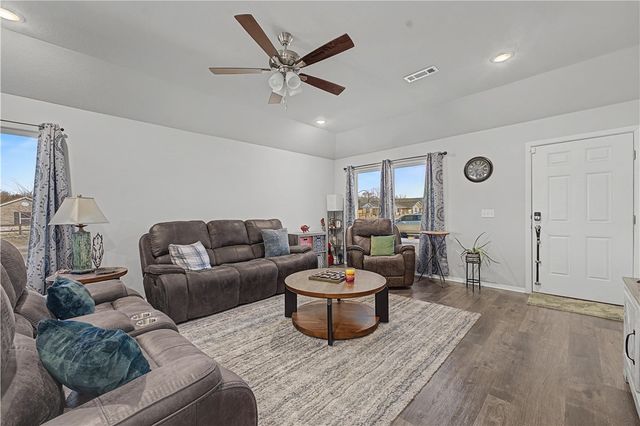 2622 Meramec Street, Fayetteville, AR 72701