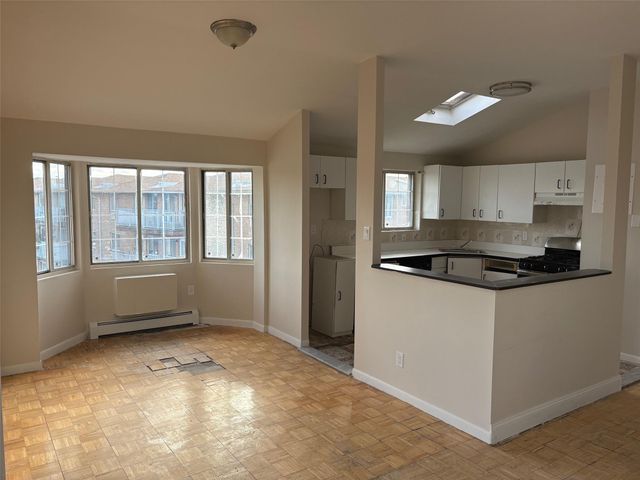 1236 E 82nd Street 72, Brooklyn, NY 11236