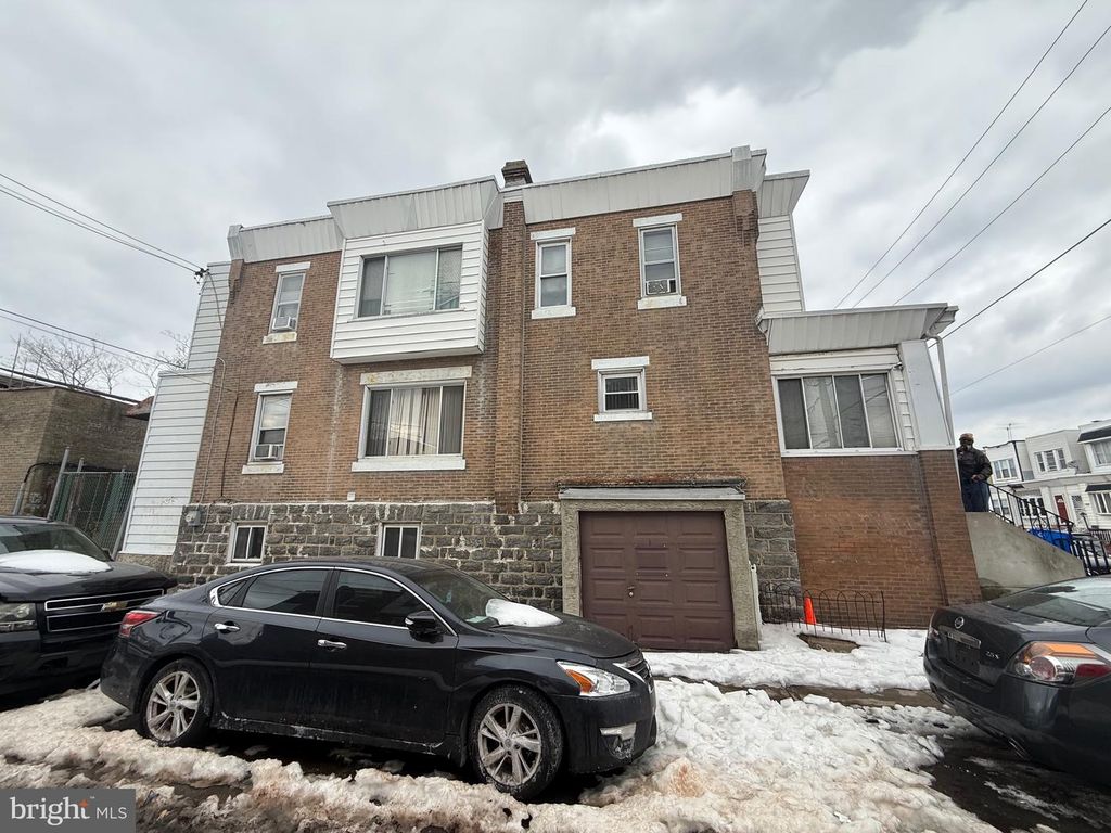 1724-00 S 55TH ST, PHILADELPHIA, PA 19143 — photo 2