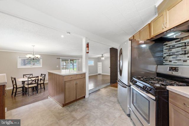 49 WILDGEESE CIR, Browns Mills, NJ 08015