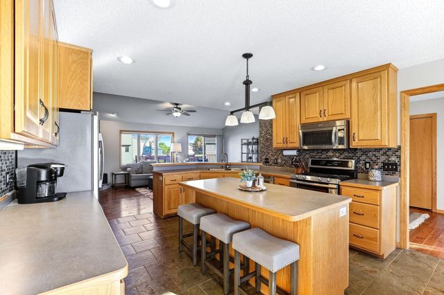 15572 78th Court NE, Otsego, MN 55330