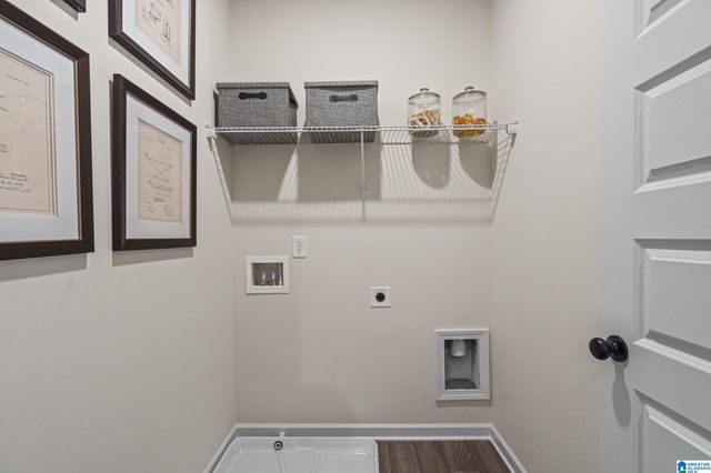 4551 VILLAGE SPRINGS SQUARE # 10, Fultondale, AL 35068