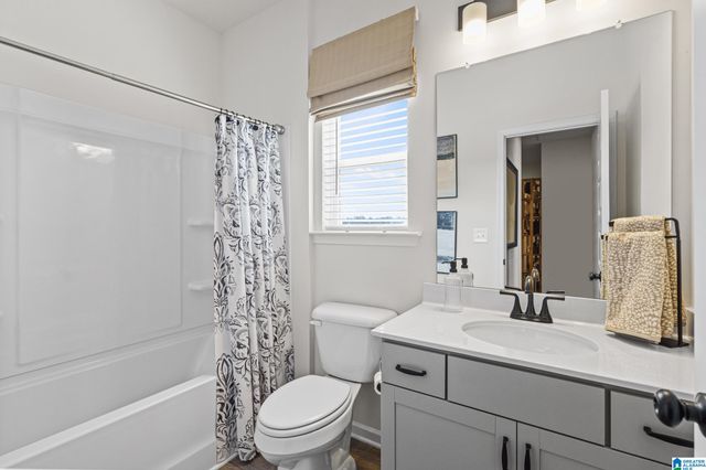 4551 VILLAGE SPRINGS SQUARE # 10, Fultondale, AL 35068