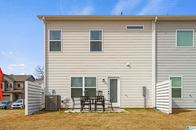 4551 VILLAGE SPRINGS SQUARE # 10, Fultondale, AL 35068