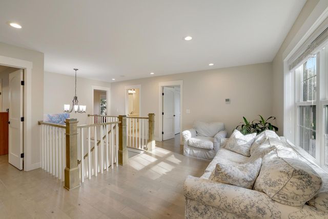1430 Division Street, Hopkins, MN 55343