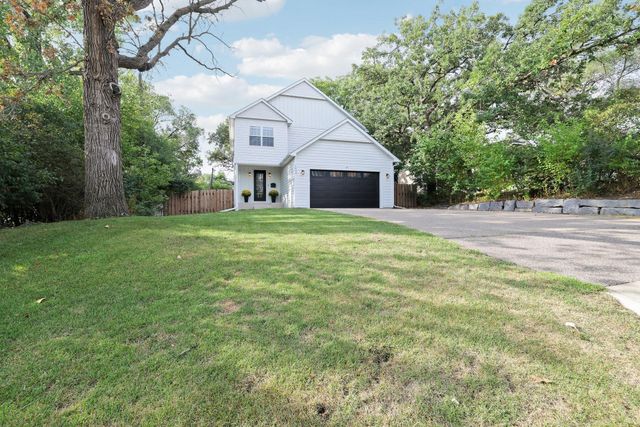 1430 Division Street, Hopkins, MN 55343