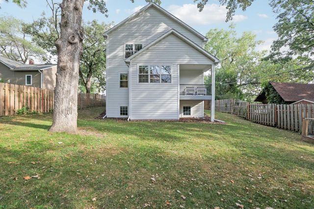 1430 Division Street, Hopkins, MN 55343