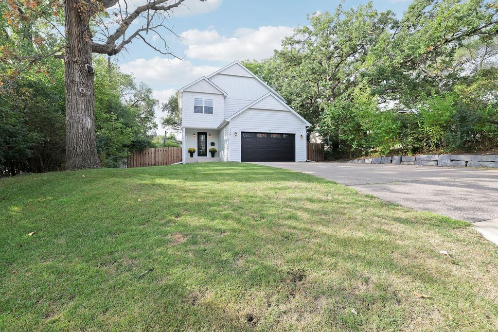 1430 Division Street, Hopkins, MN 55343 — photo 2