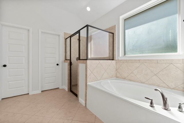 28010 Drifters Bend Drive, Spring, TX 77386