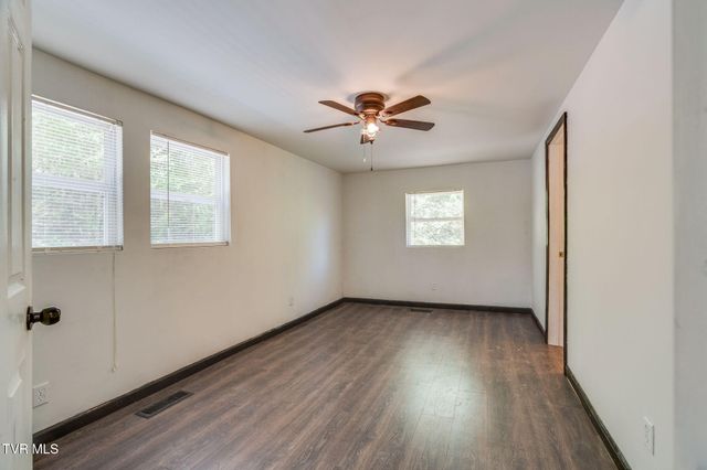 813 Big Hill Road, Pennington Gap, VA 24277