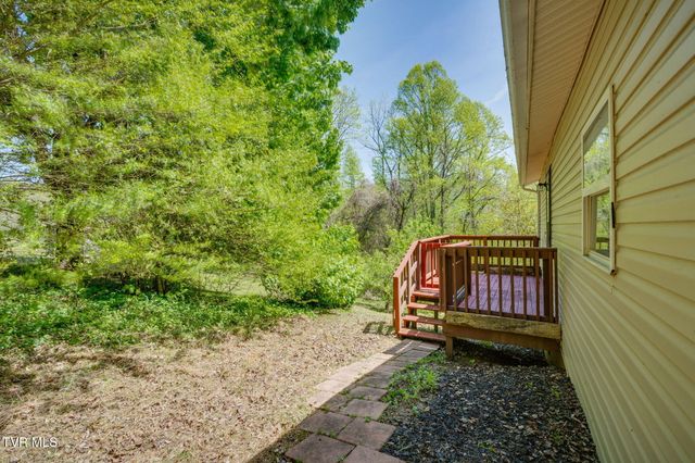 813 Big Hill Road, Pennington Gap, VA 24277